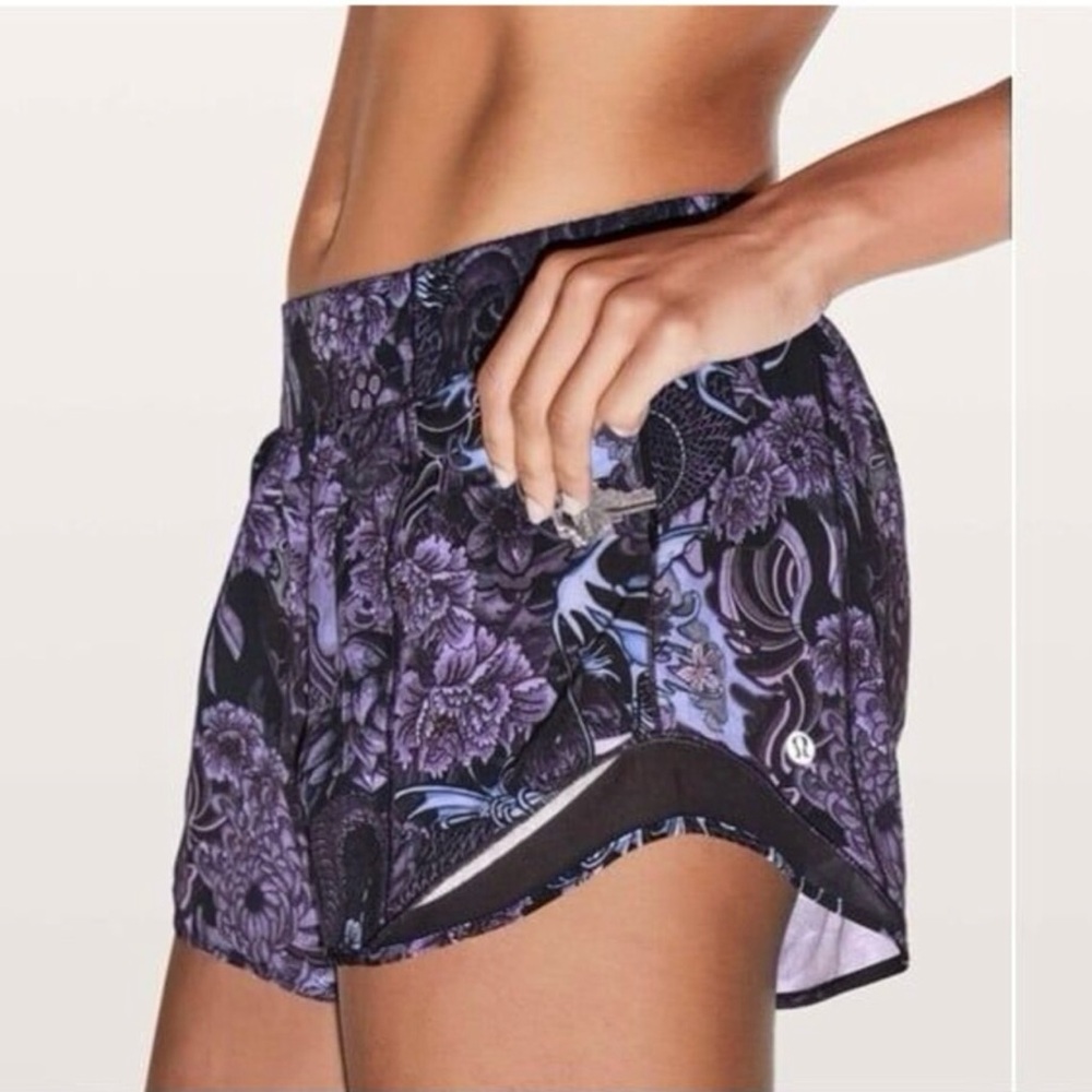 Lululemon hotty hot short ll size 8.  Memoir black. EUC